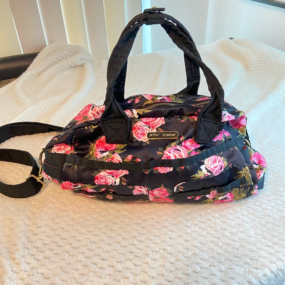 Betsey Johnson Duffle Satchel Purse Handbag Weekend Bag Black Ditsy Floral